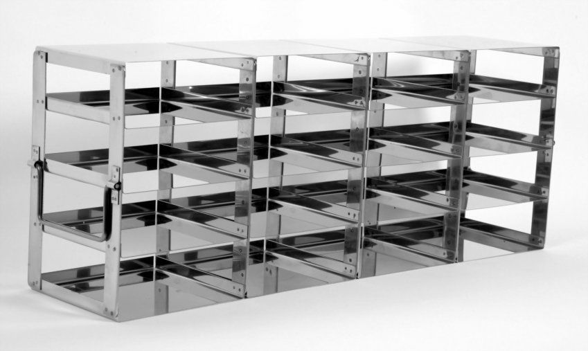 RACKS PARA CONGELADORES VERTICALES PARA CAJAS DE 135X135 MM