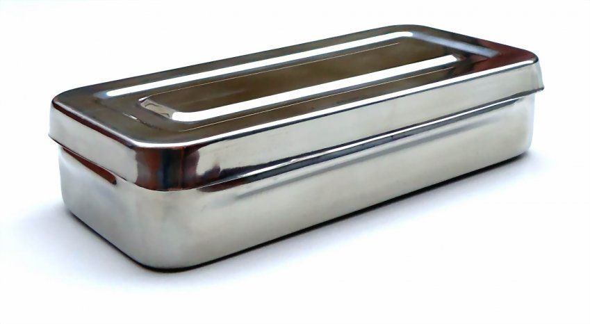 CAJA DE INSTRUMENTAL CON TAPA
