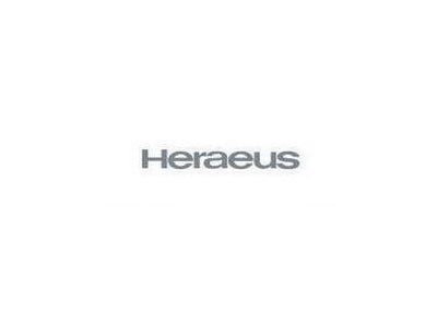 Heraeus cuenta con la experiencia, un enfoque innovador y un impecable liderazgo empresarial en el desarrollo de lámparas, mejorando continuamente su amplio catálogo de productos.