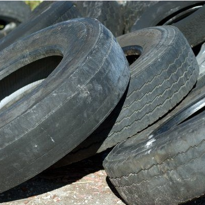 Productos químicos y sustancias a las que cualquier persona podría estar expuesta cuando se trabaja profesionalmente con gomas en la industria. Estabilizadores, antioxidantes y conservantes/bactericidas.




Name
Conc


T 005
Tetramethylthiuram disulfide (TMTD)
1.0% pet


T 006
Tetramethylthiuram monosulfide (TMTM)
1.0% pet


T 002
Tetraethylthiuram disulfide (TETD)
1.0% pet


D 019
Dipentamethylenethiuram disulfide
1.0% pet


C 024
N Cyclohexyl N phenyl 4 phenylenediamine
1.0% pet


D 024
N,N´ Diphenyl p phenylenediamine (DPPD)
1.0% pet


I 004
N Isopropyl N phenyl 4 phenylenediamine (IPPD)
0.1% pet


M 003A
2 Mercaptobenzothiazole (MBT)
2.0% pet


C 023
N Cyclohexyl 2 benzothiazolesulfenamide
1.0% pet


D 003
Dibenzothiazyl disulfide (MBTS)
1.0% pet


M 016
2 (4 Morpholinylmercapto)benzothiazol (MOR)
1.0% pet


D 022
1,3 Diphenylguanidine
1.0% pet


Z 003
Zinc diethyldithiocarbamate (ZDC)
1.0% pet


Z 002
ZINC DIBUTYLDITHIOCARBAMATE (ZBC)
1.0% pet


D 017
N,N Di 2 naphtyl 4 phenylenediamine (DBNPD)
1.0% pet


P 009
N Phenyl 2 naphtylamine (PBN)
1.0% pet


H 003
METHENAMINE
2.0% pet


D 001
4,4´ Diaminodiphenylmethane (MDA)
0.5% pet


D 025
N,N´ Diphenylthiourea (DPTU)
1.0% pet


Z 004
Zinc dimethyldithiocarbamate (Ziram)
1.0% pet


T 020
2,2,4 Trimethyl 1,2 dihydroquinoline
1.0% pet


D 039
N,N´ Diethylthiourea
1.0% pet


D 038
N,N´ Dibutylthiourea
1.0% pet


D 043
Dodecyl mercaptan
0.1% pet


C 034
N (Cyclohexylthio) phthalimide
1.0% pet


T 026
Thiourea
0.1% pet


D 054
4,4´ Dithiodimorpholine
1.0% pet